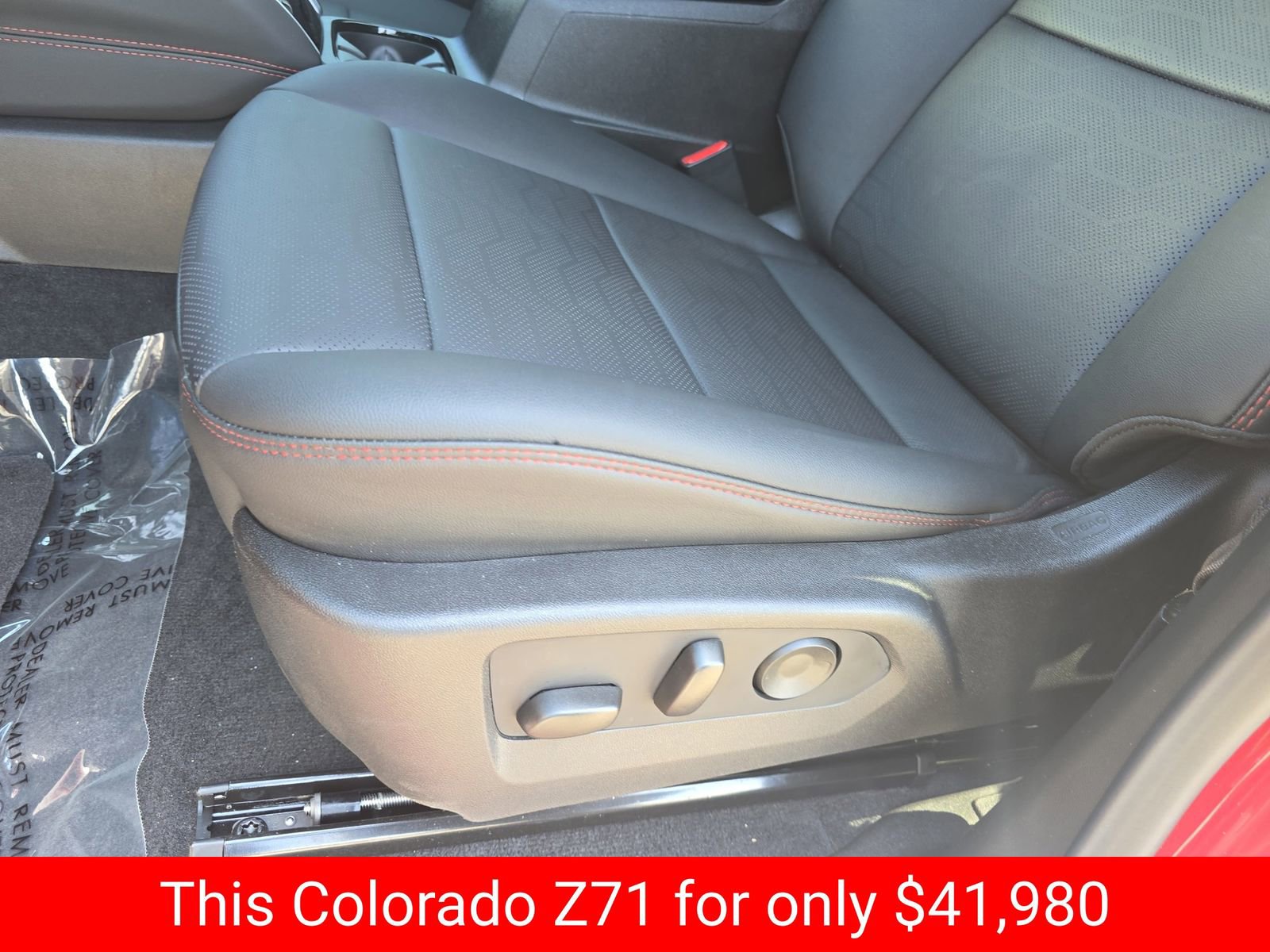 Used 2025 Chevrolet Colorado Z71 w/ Z71 Convenience Package 2 image 34