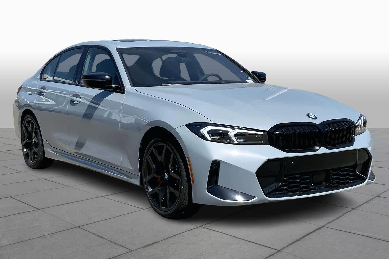 New 2026 BMW 330i xDrive Sedan w/ M Sport Package AWD/4WD image 2