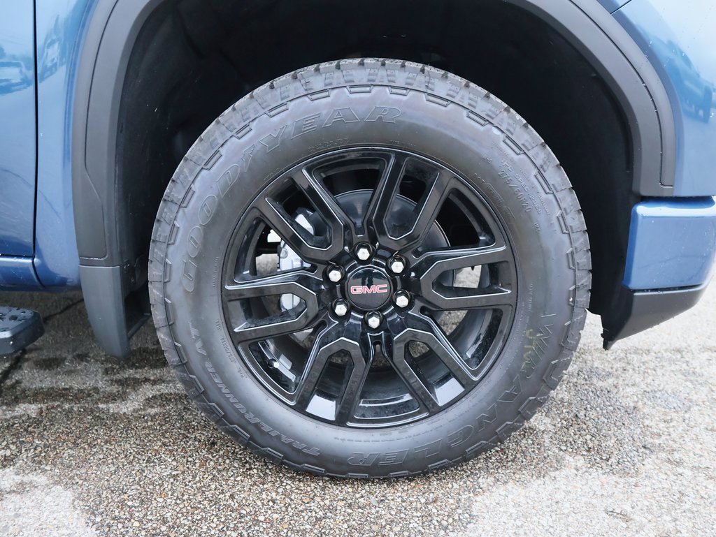 New 2026 GMC Sierra 1500 Elevation image 32