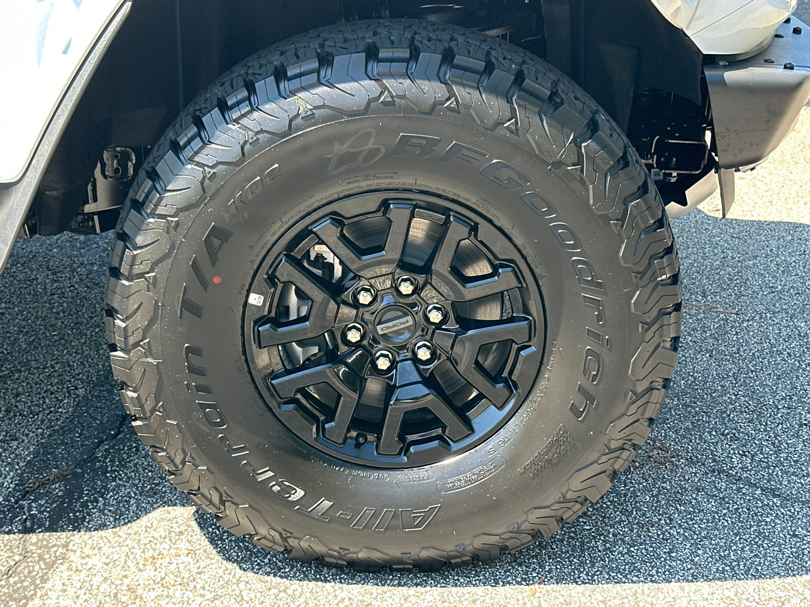 New 2026 Ford Bronco Raptor AWD/4WD image 13