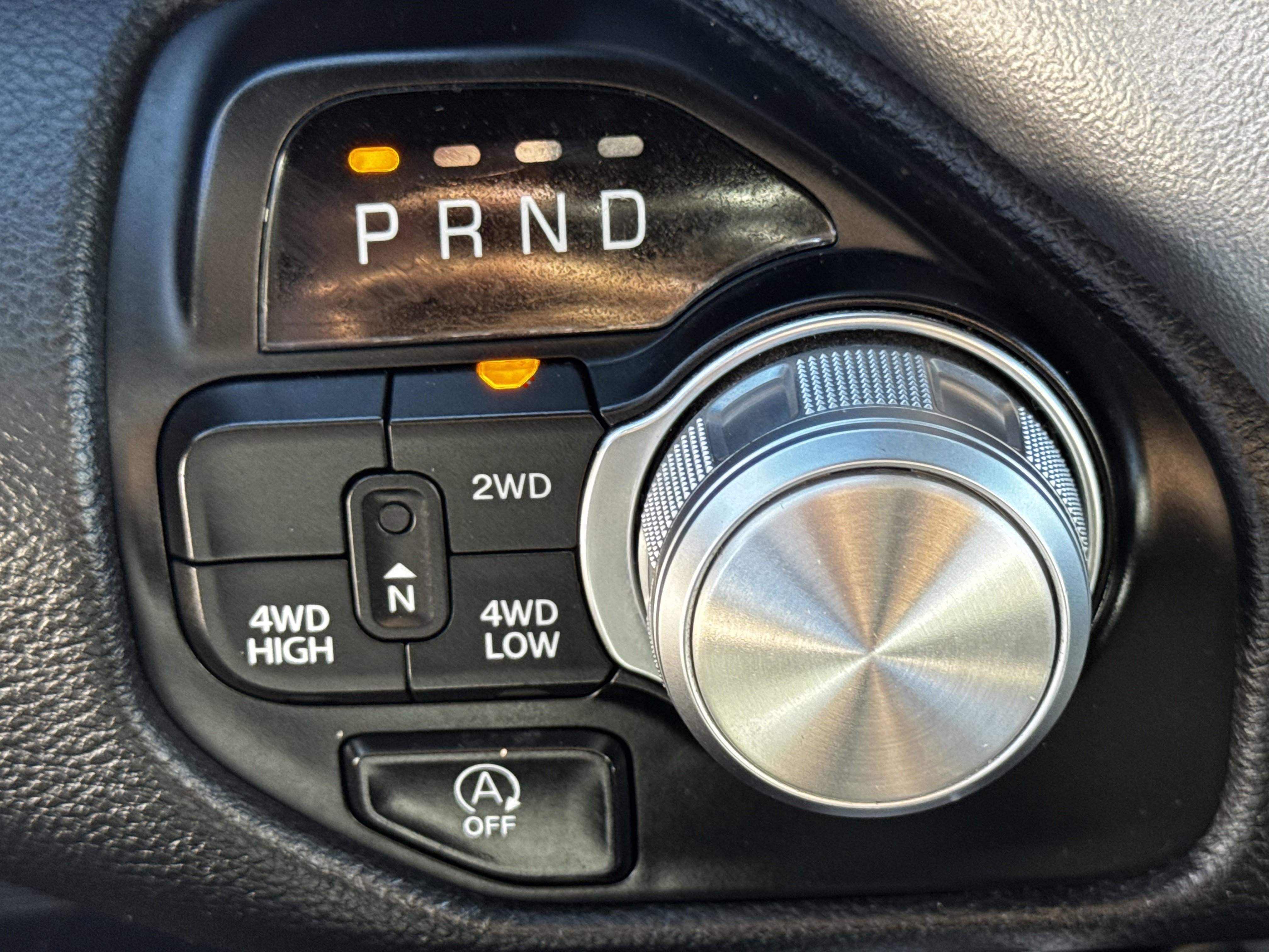 Used 2024 RAM 1500 Laramie image 23