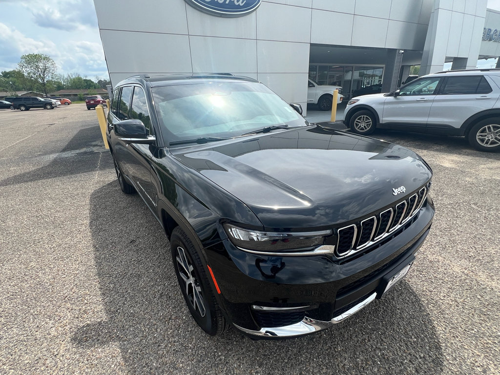 Used 2025 Jeep Grand Cherokee L Limited