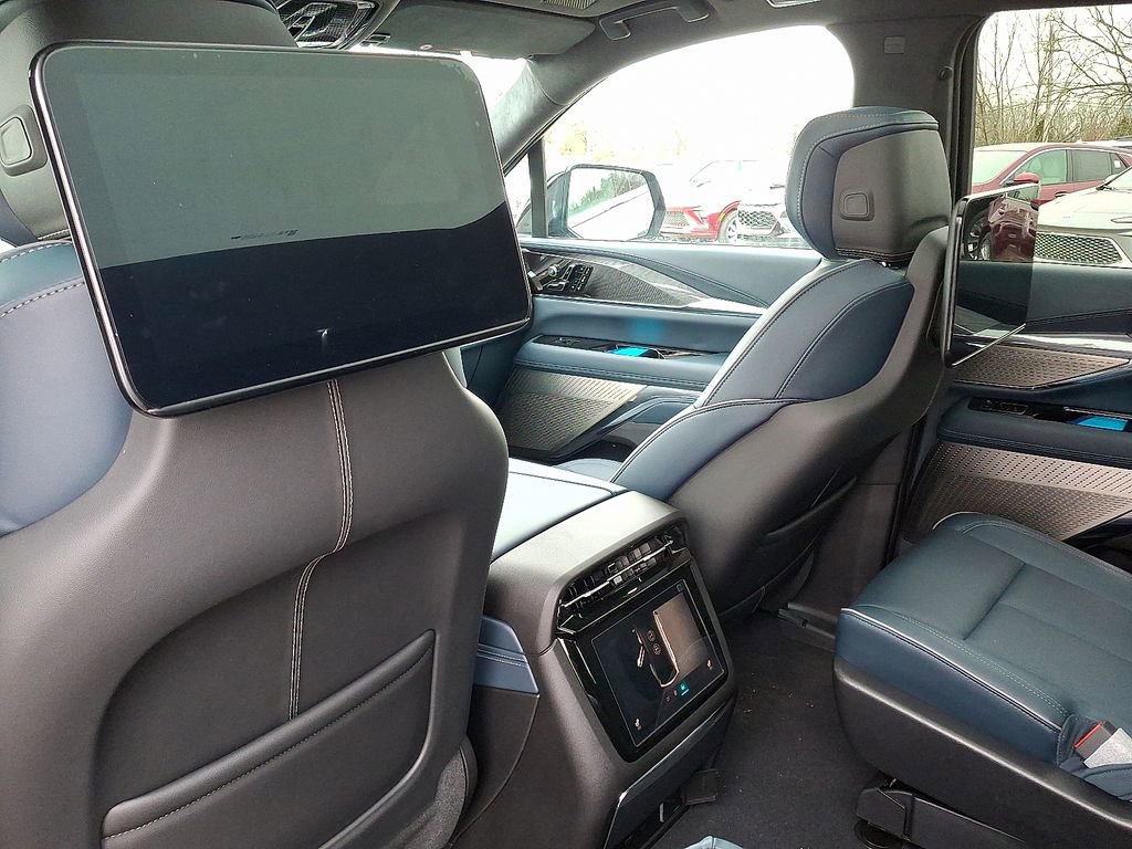 New 2025 Cadillac Escalade IQ Luxury 2 image 5