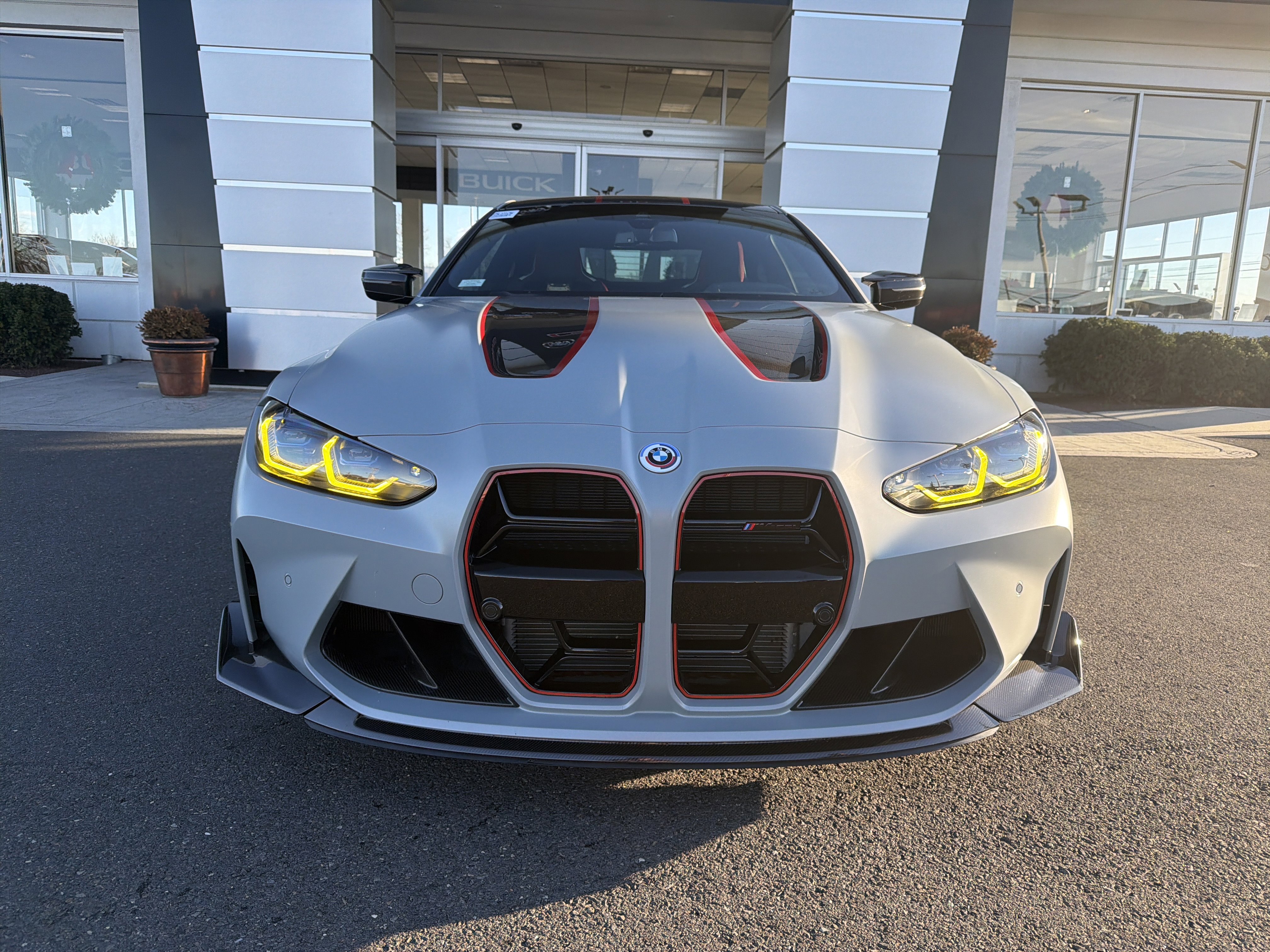 Used 2023 BMW M4 CSL image 2