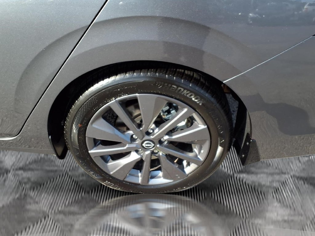 Used 2026 Nissan Sentra SL w/ Floor Mat Package FWD image 25
