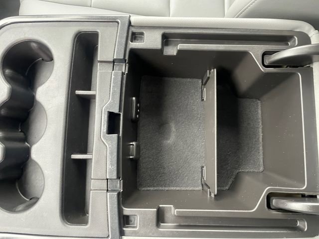 Used 2017 Chevrolet Silverado 3500 W/T image 23