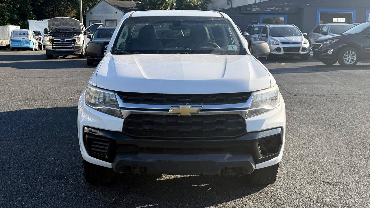 Used 2021 Chevrolet Colorado W/T w/ WT Convenience Package AWD/4WD image 3
