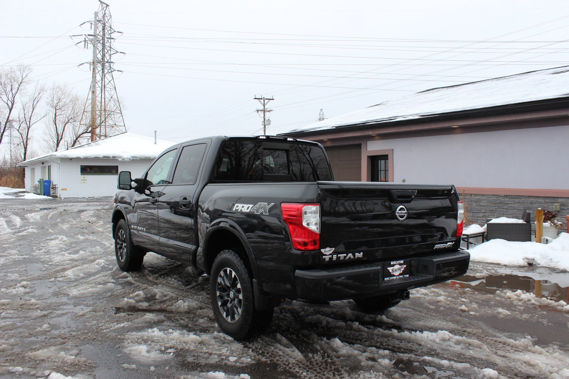 Used 2019 Nissan Titan PRO-4X w/ Pro-4x Utility Package image 8
