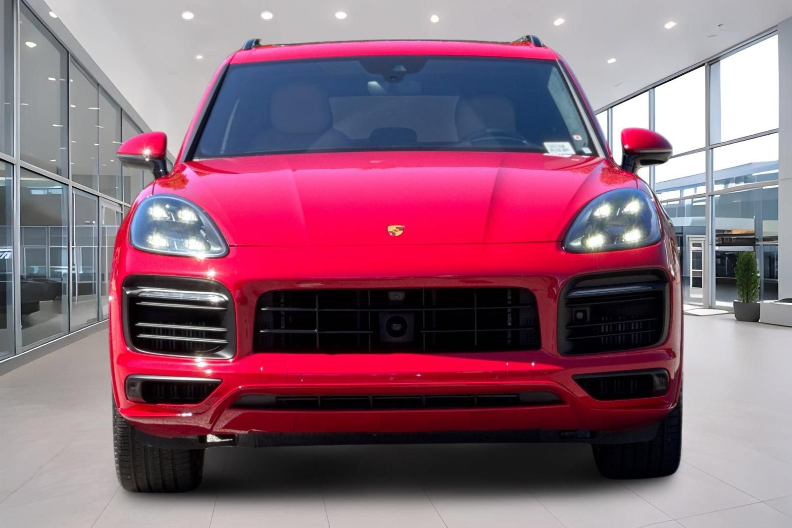 Used 2022 Porsche Cayenne GTS AWD/4WD image 9