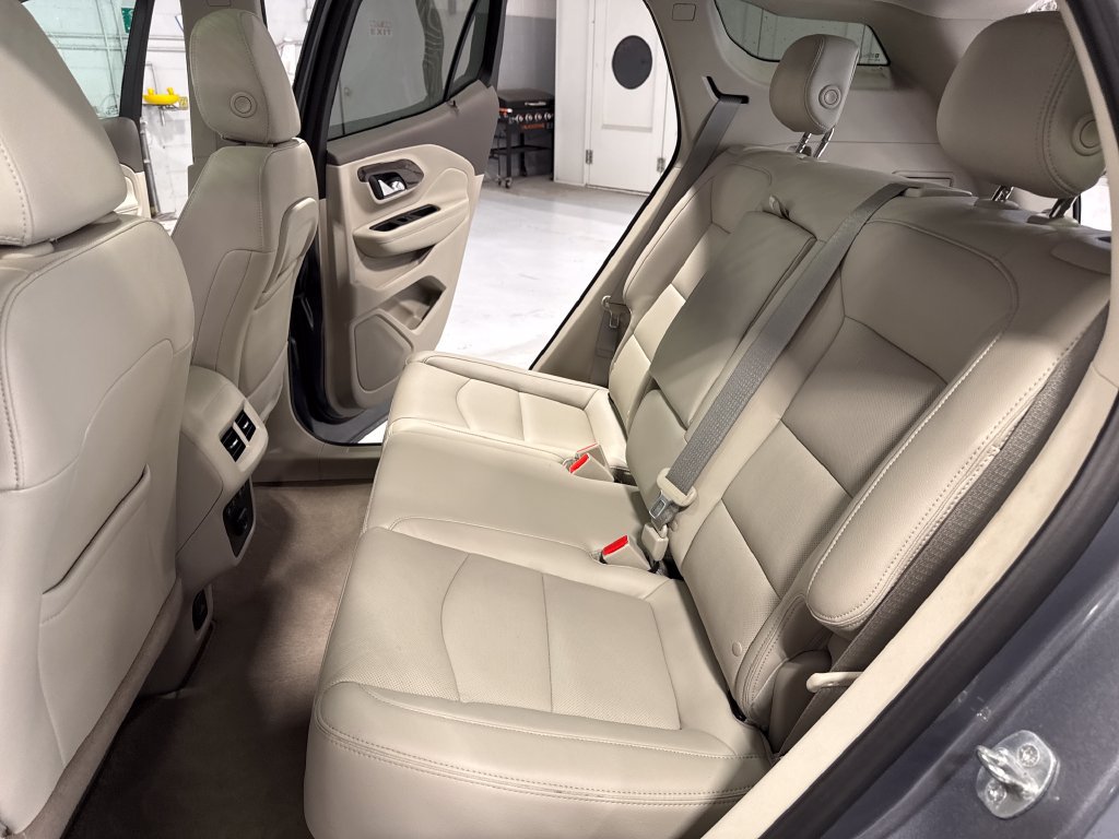 Used 2020 GMC Terrain Denali w/ Denali Premium Package AWD/4WD image 42