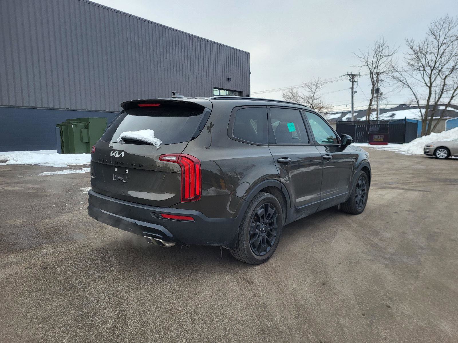 Used 2022 Kia Telluride SX image 3