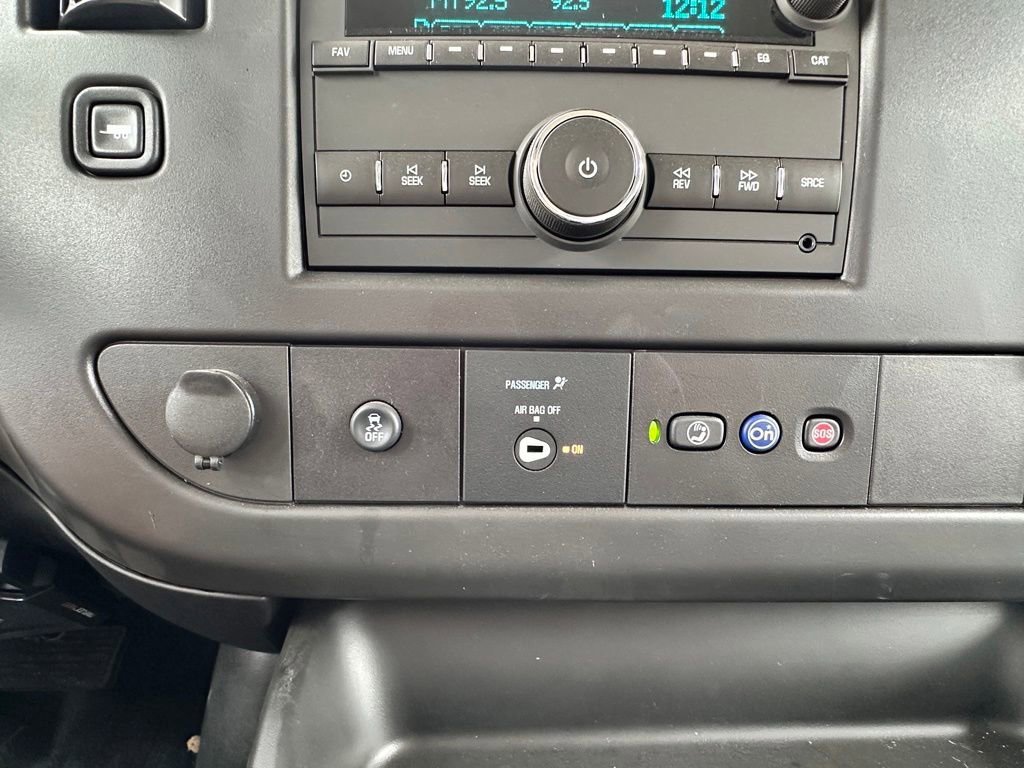 New 2025 GMC Savana 3500 w/ Power Convenience Package RWD image 19