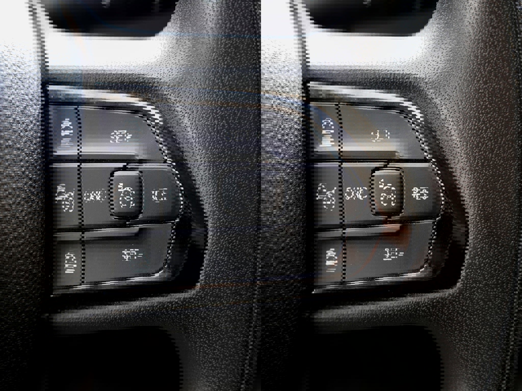 Used 2024 RAM ProMaster 2500 w/ Convenience Group image 17