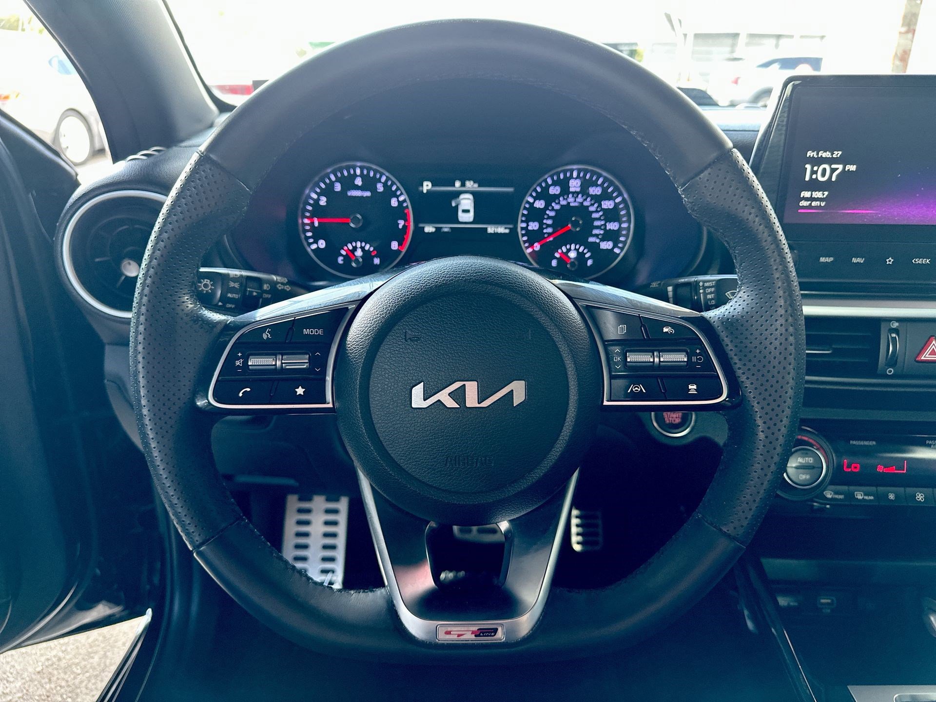 Certified 2023 Kia Forte GT-Line w/ GT-Line Technology Package image 11