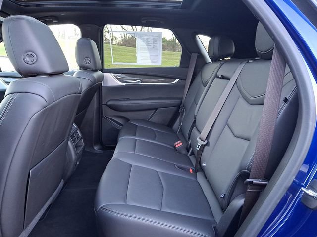 Certified 2023 Cadillac XT5 Sportv AWD/4WD image 12