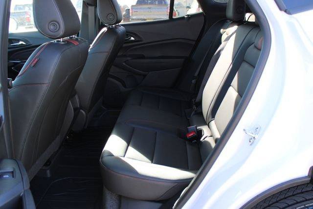 New 2026 Chevrolet Trax RS w/ Driver Confidence Package FWD image 15