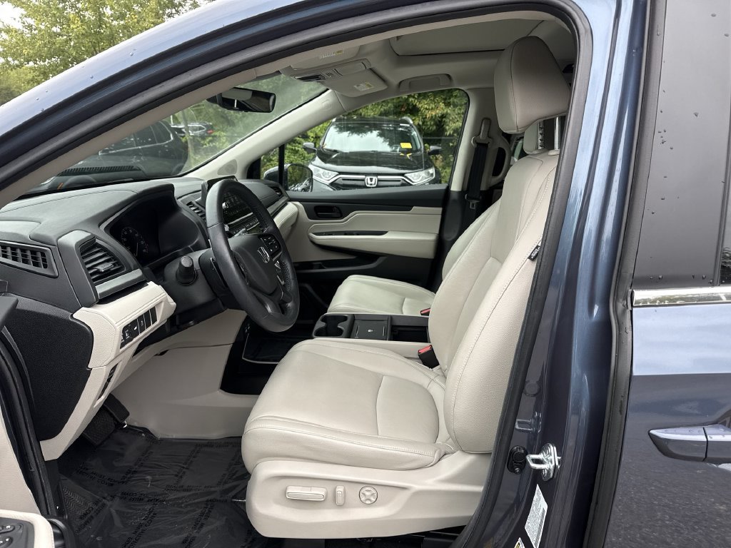 Used 2025 Honda Odyssey EX-L image 13