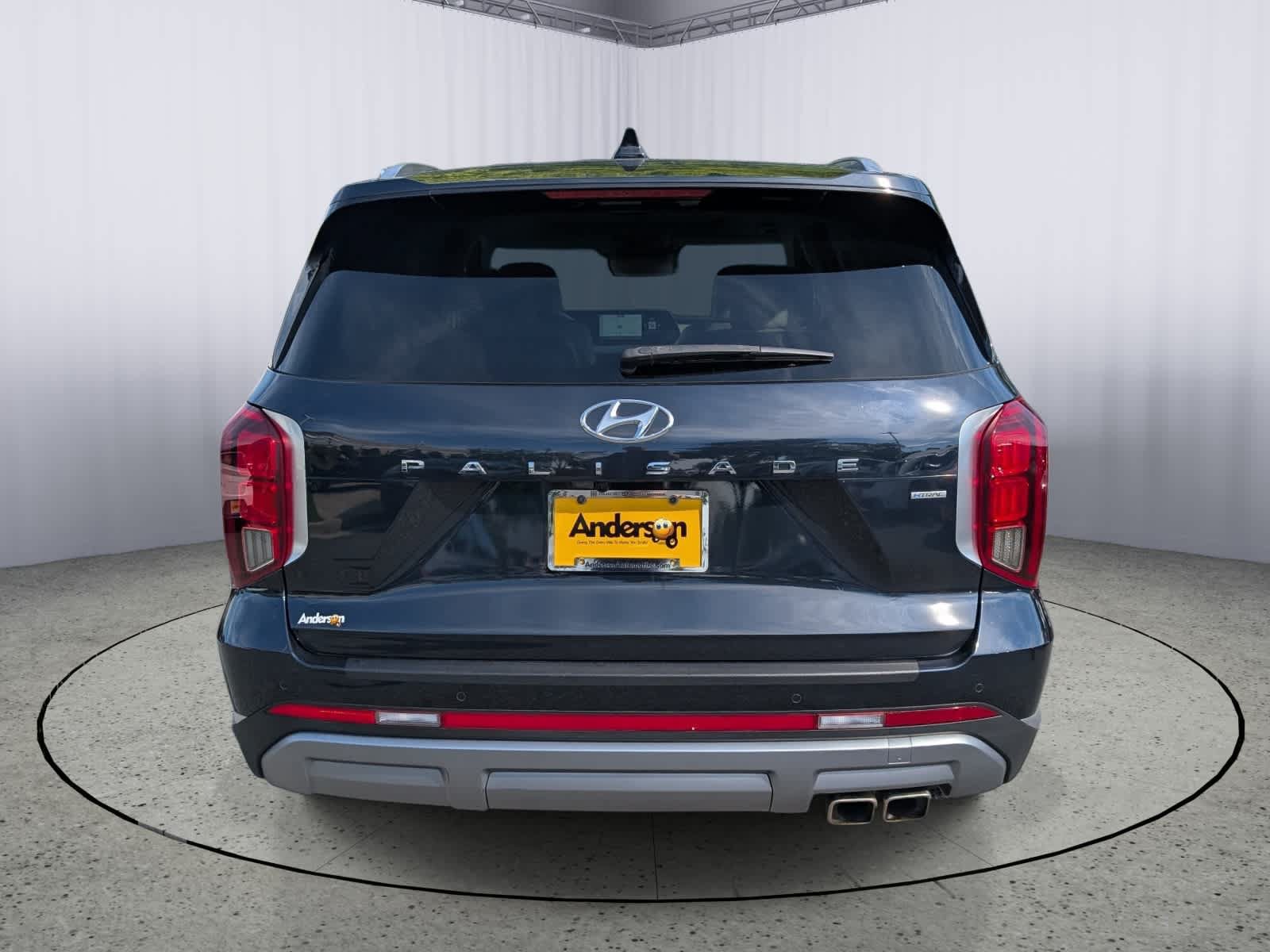 Used 2023 Hyundai Palisade Limited w/ Cargo Package AWD/4WD image 4