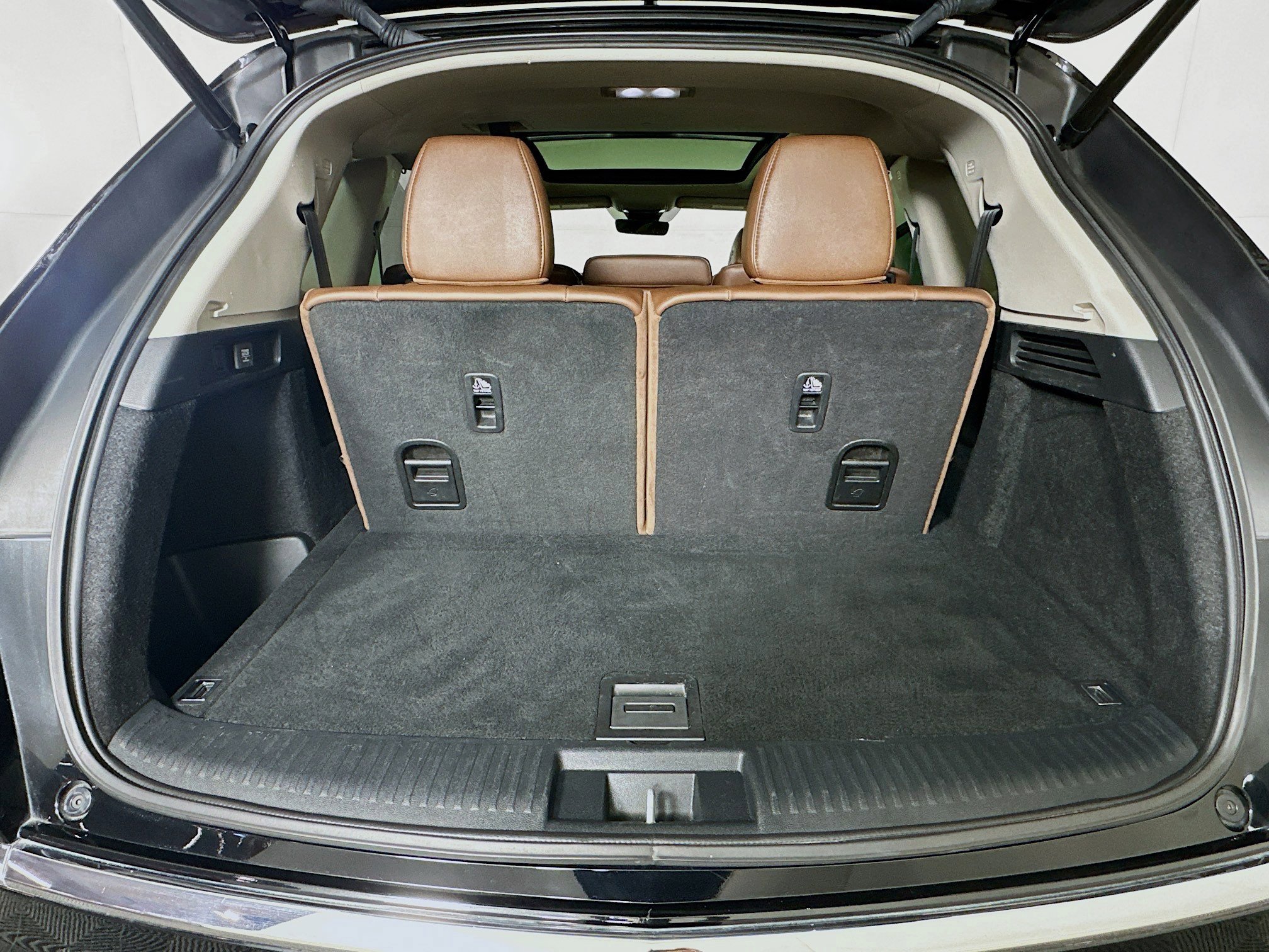 Used 2023 Acura MDX FWD w/ Technology Package image 31