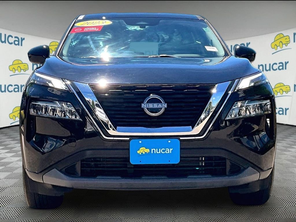 Used 2023 Nissan Rogue SV AWD/4WD image 2