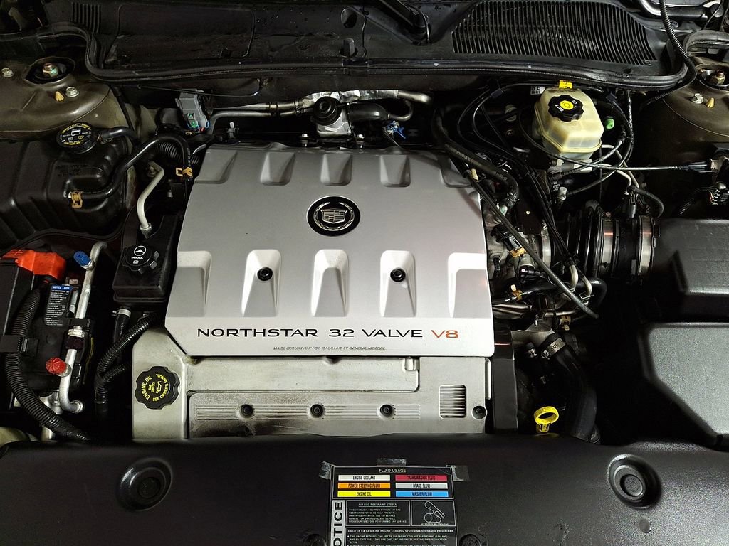 Used 2002 Cadillac De Ville w/ Comfort/Convenience Pkg image 27