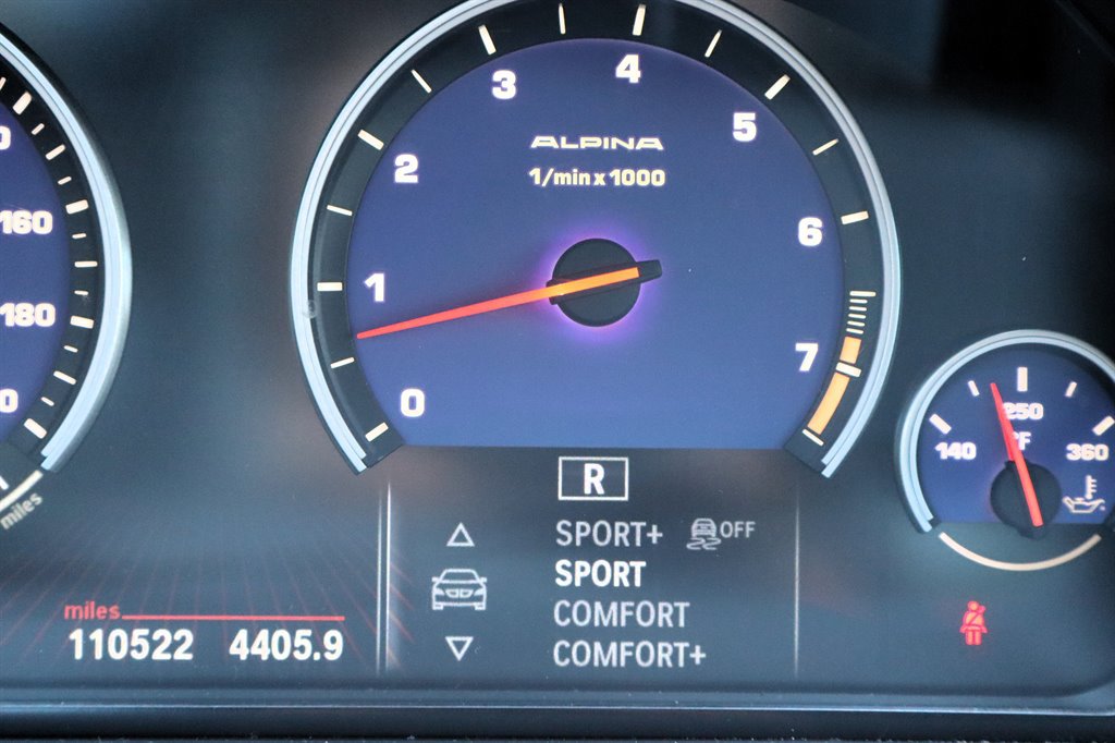 Used 2012 BMW ALPINA B7 xDrive LWB AWD/4WD image 35