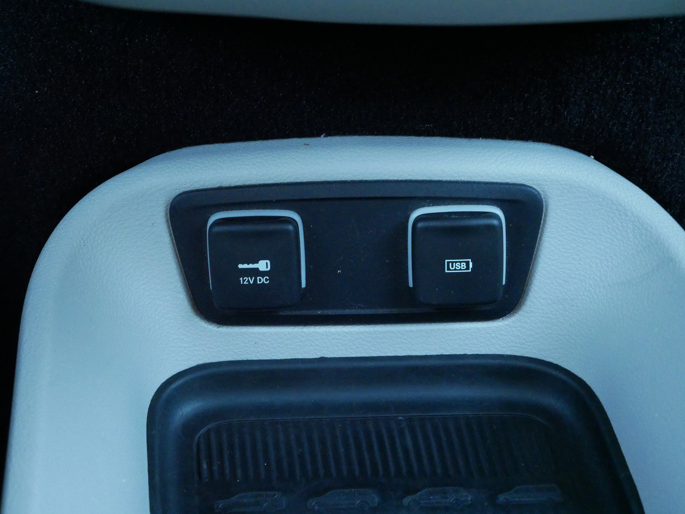 Used 2017 Chrysler Pacifica Touring-L image 33