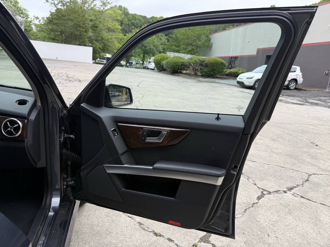 Used 2015 Mercedes-Benz GLK 350 4MATIC image 31