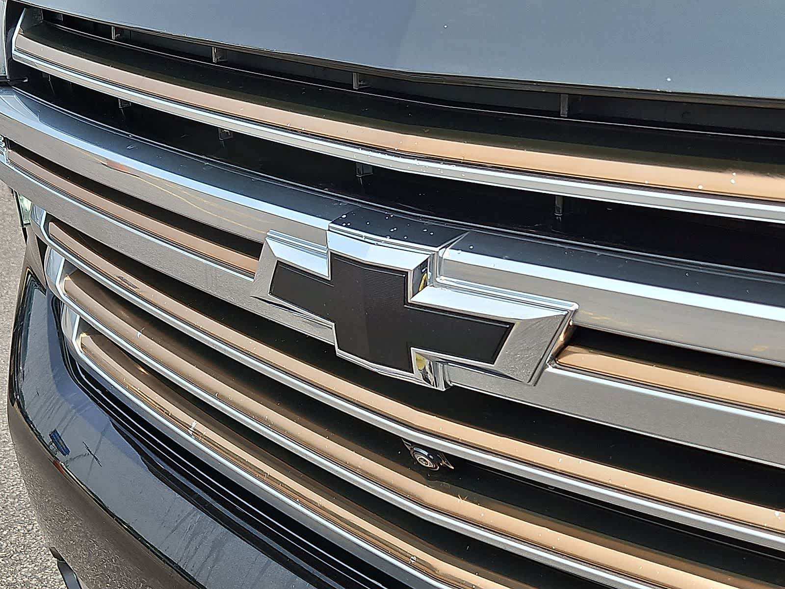 Certified 2021 Chevrolet Suburban High Country AWD/4WD image 37