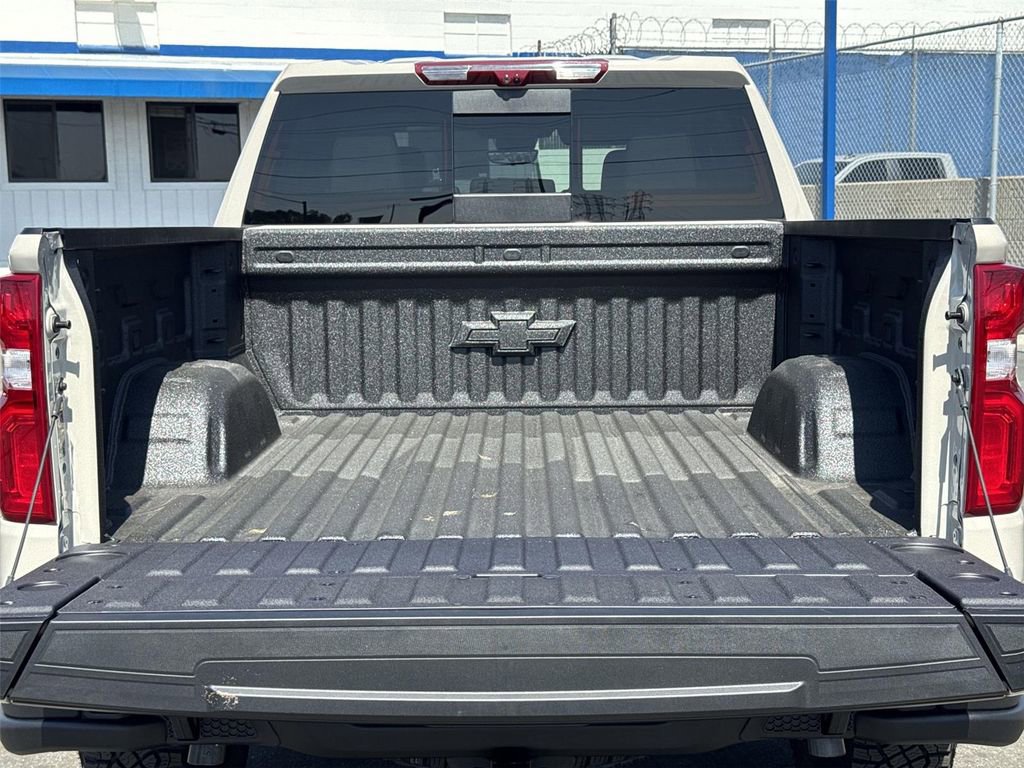 New 2026 Chevrolet Silverado 1500 ZR2 w/ ZR2 Bison Edition AWD/4WD image 29
