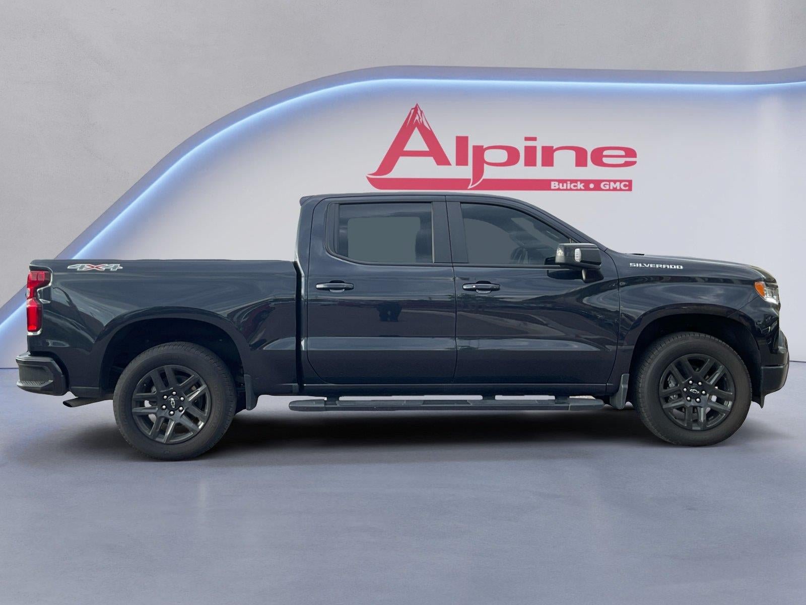 Used 2024 Chevrolet Silverado 1500 RST w/ Convenience Package II AWD/4WD image 6