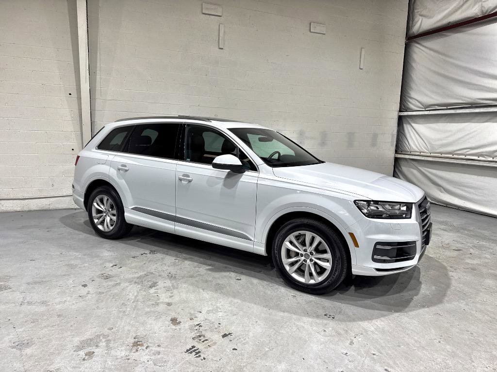 Used 2018 Audi Q7 3.0T Premium Plus w/ Premium Plus Package image 4