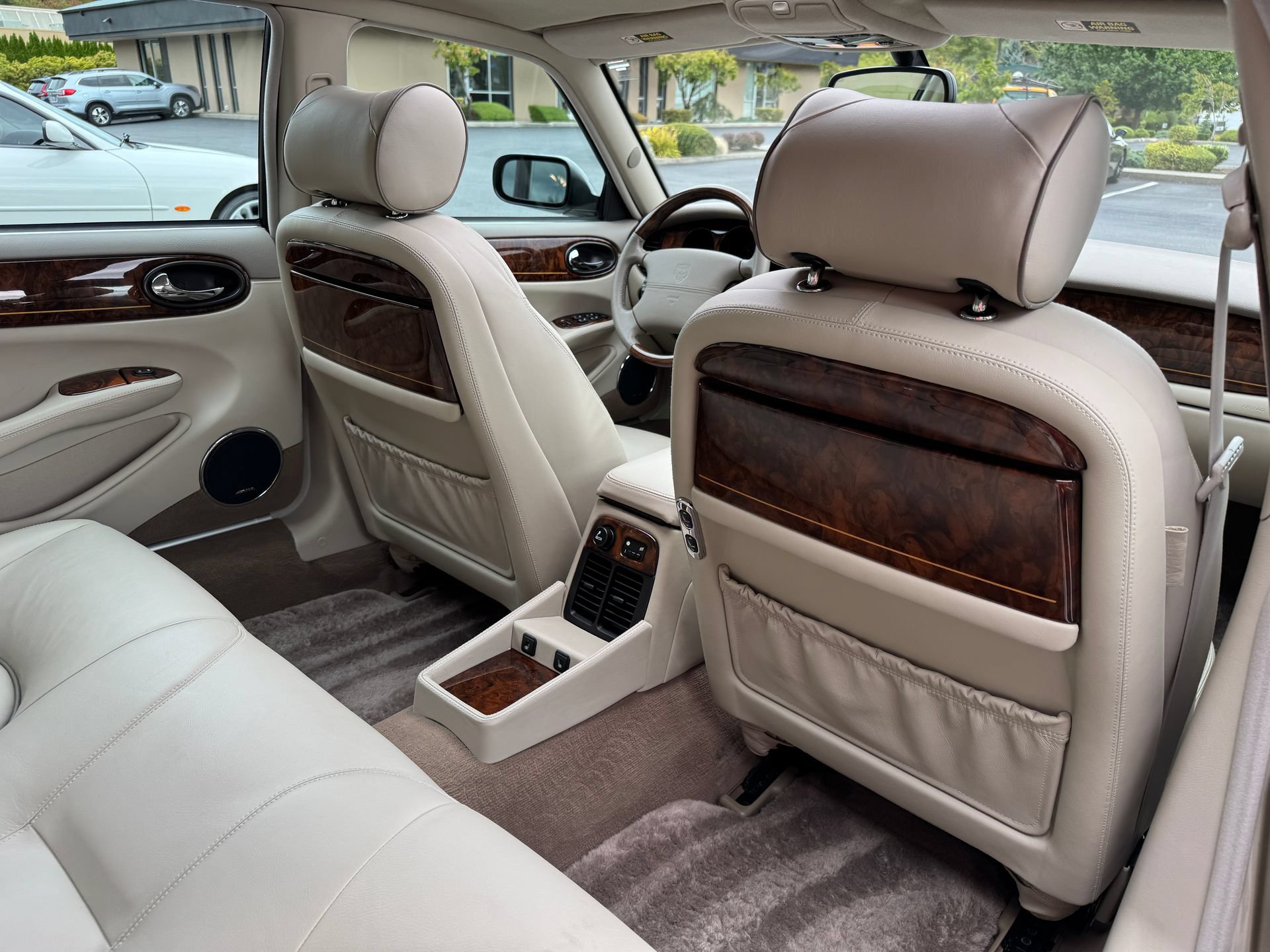 Used 2001 Jaguar XJ Supercharged RWD image 61