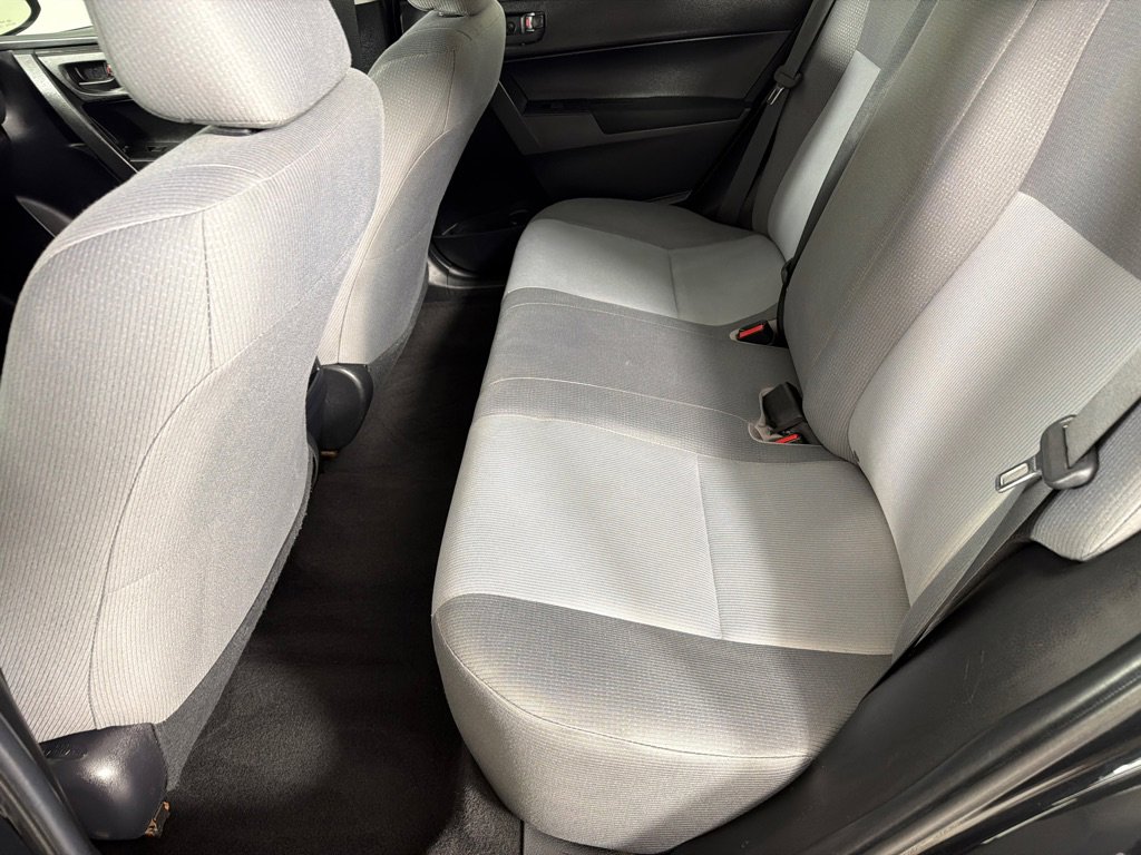 Used 2019 Toyota Corolla L image 18