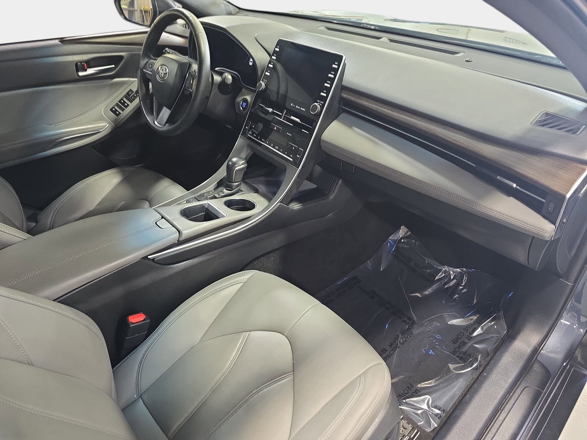 Used 2021 Toyota Avalon XLE FWD image 10