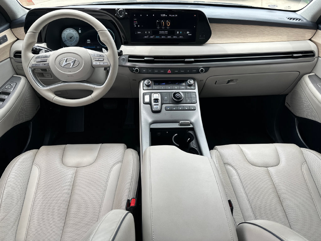 Used 2023 Hyundai Palisade Limited FWD image 24