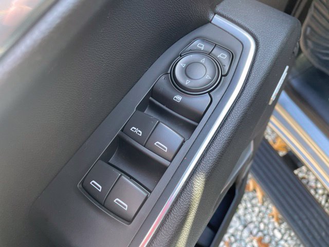 Used 2025 Chevrolet Silverado 1500 LT Trail Boss w/ Convenience Package II AWD/4WD image 26