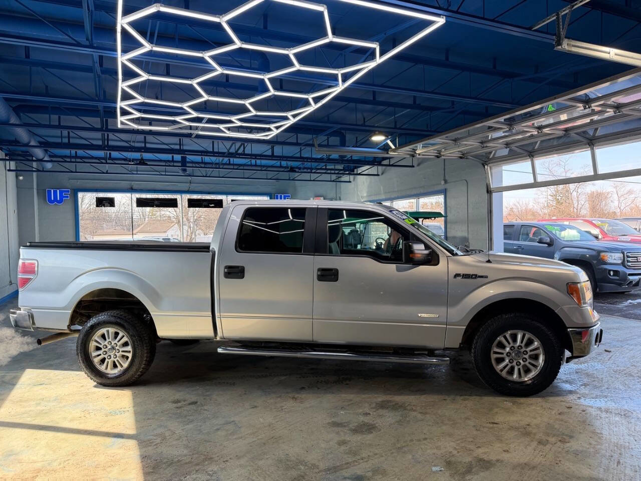 Used 2014 Ford F150 XLT w/ Equipment Group 301A Mid image 11