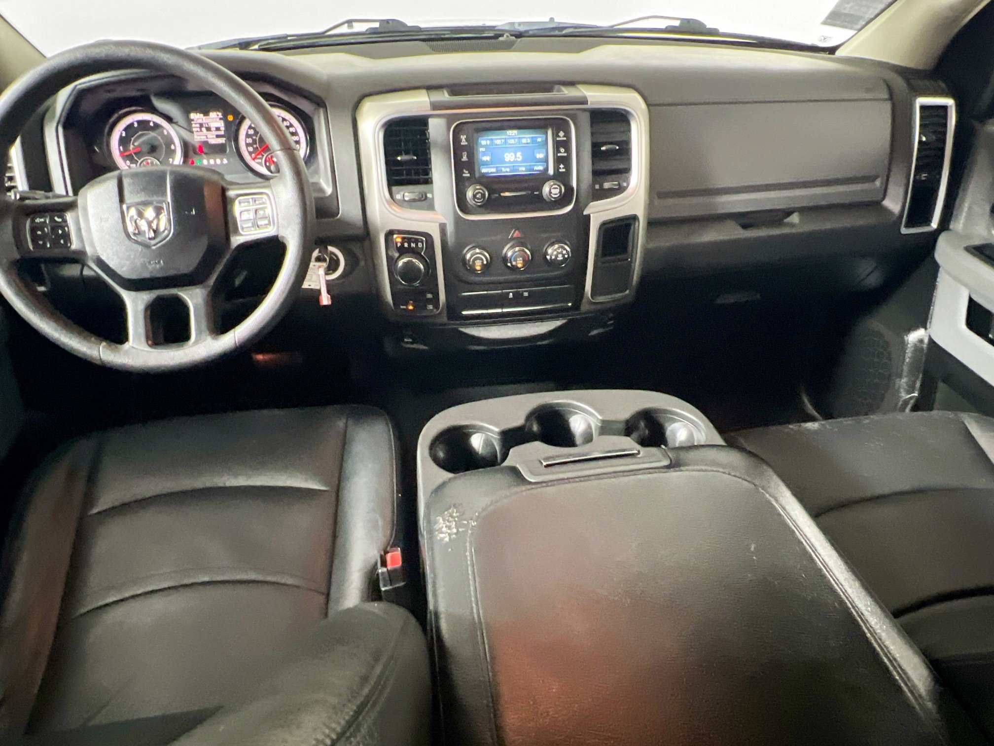 Used 2019 RAM 1500 Classic SLT AWD/4WD image 29