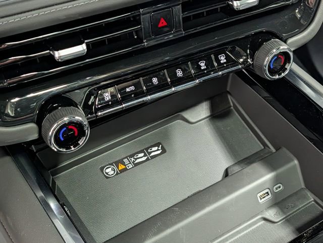 New 2026 Chevrolet Suburban Z71 w/ Z71 Off-Road Package image 27