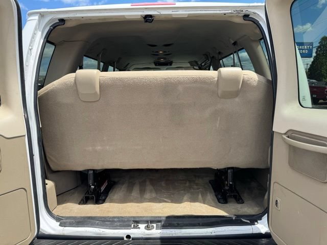 Used 2014 Ford E-350 and Econoline 350 XLT RWD image 24