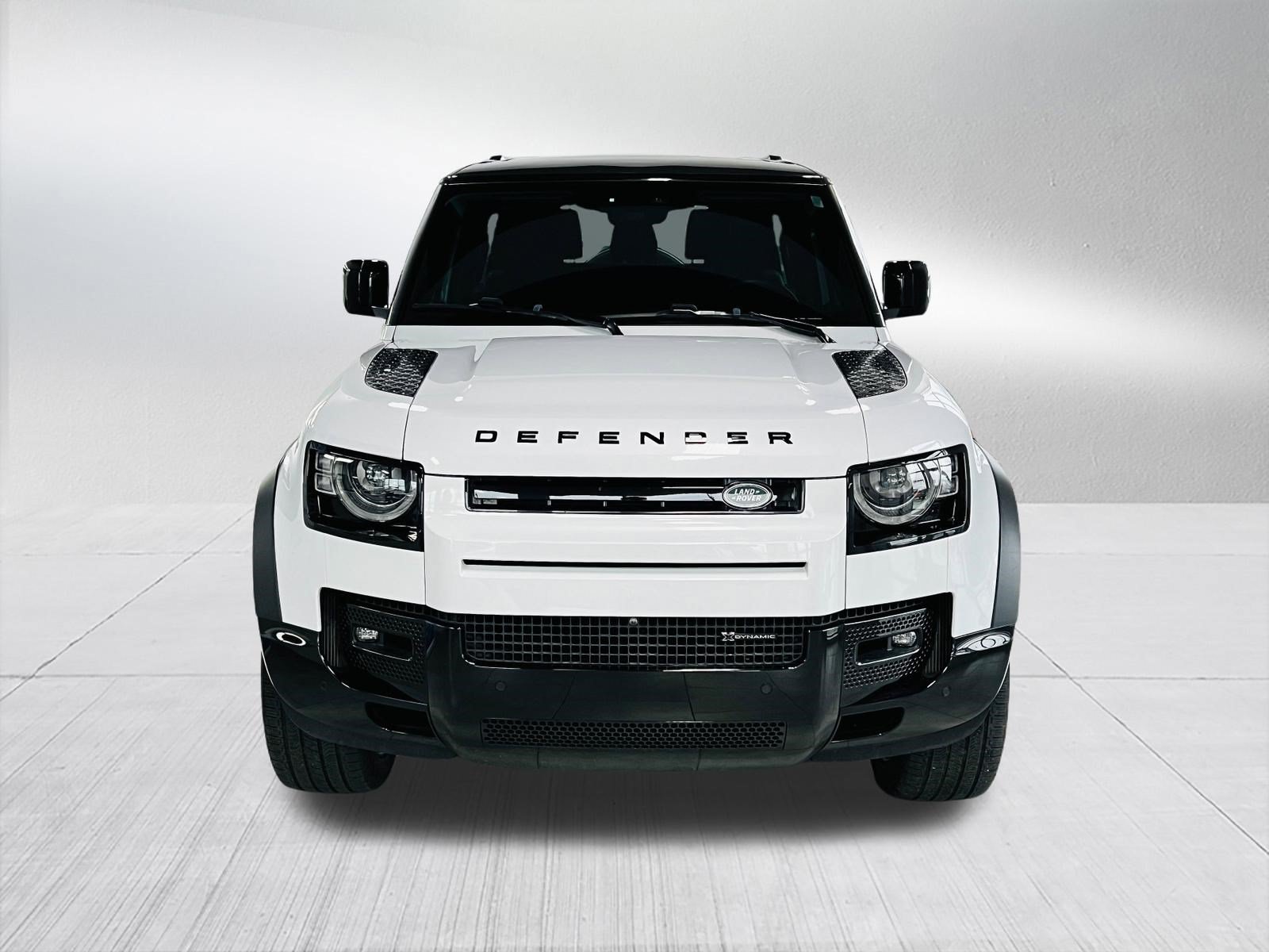 Used 2023 Land Rover Defender 90 X-Dynamic SE AWD/4WD image 3