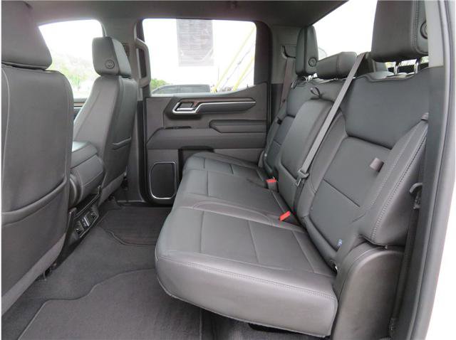 Used 2025 GMC Sierra 1500 SLT image 5