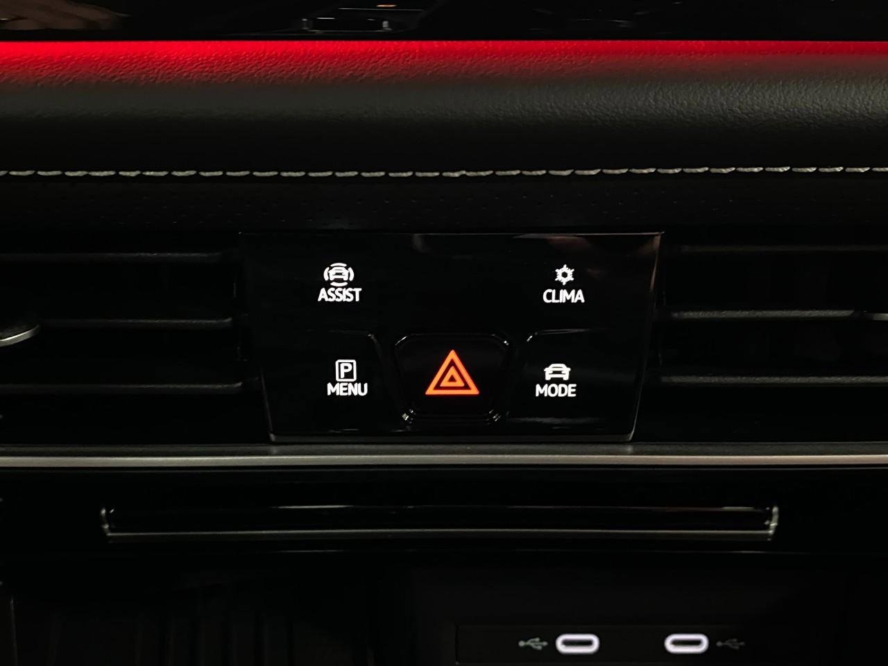 New 2026 Volkswagen Atlas Cross Sport SEL R-Line image 26