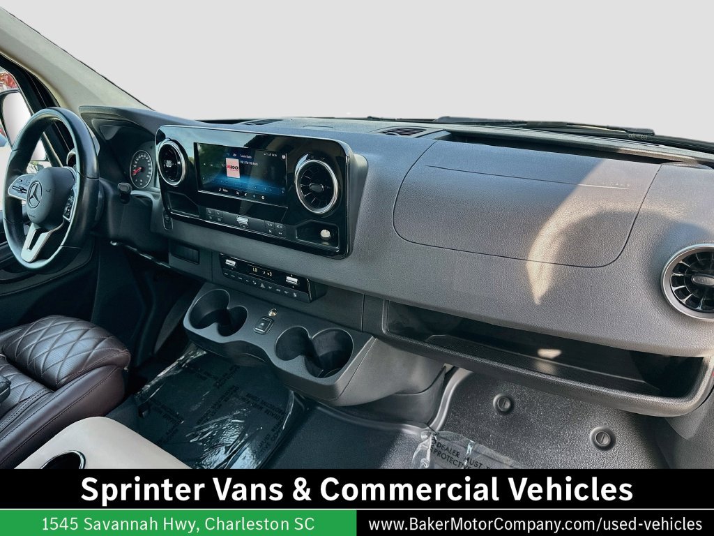 Used 2021 Mercedes-Benz Sprinter 2500 image 15