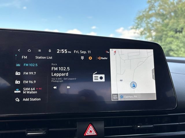 Used 2025 Hyundai Elantra SEL FWD image 14