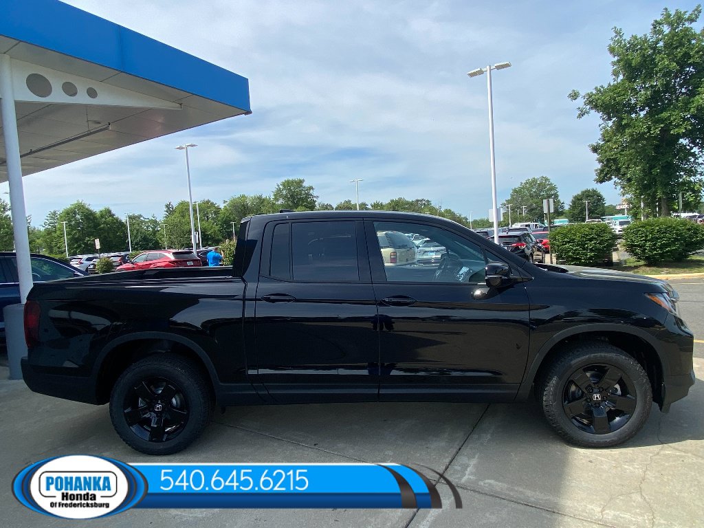 New 2026 Honda Ridgeline Black Edition image 9