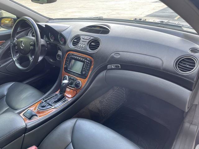 Used 2004 Mercedes-Benz SL 500 image 23