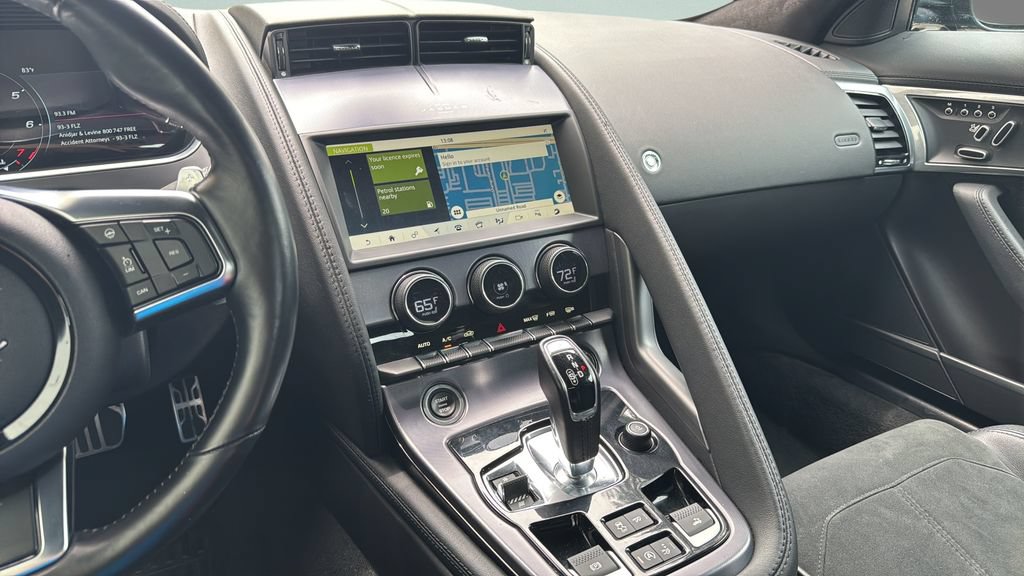 Used 2023 Jaguar F-TYPE Convertible RWD image 28