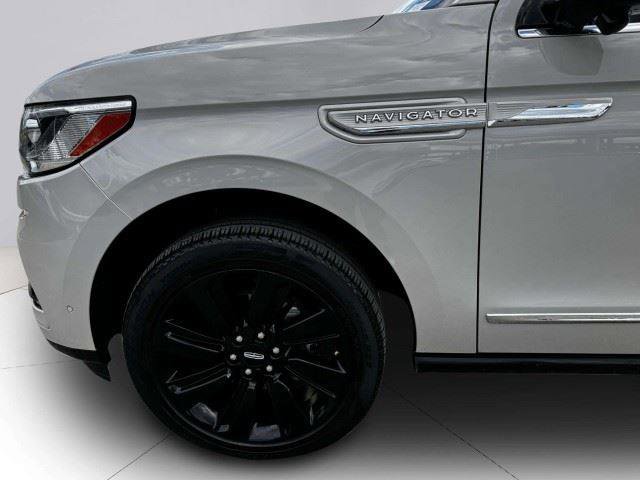 Used 2023 Lincoln Navigator Reserve RWD image 62